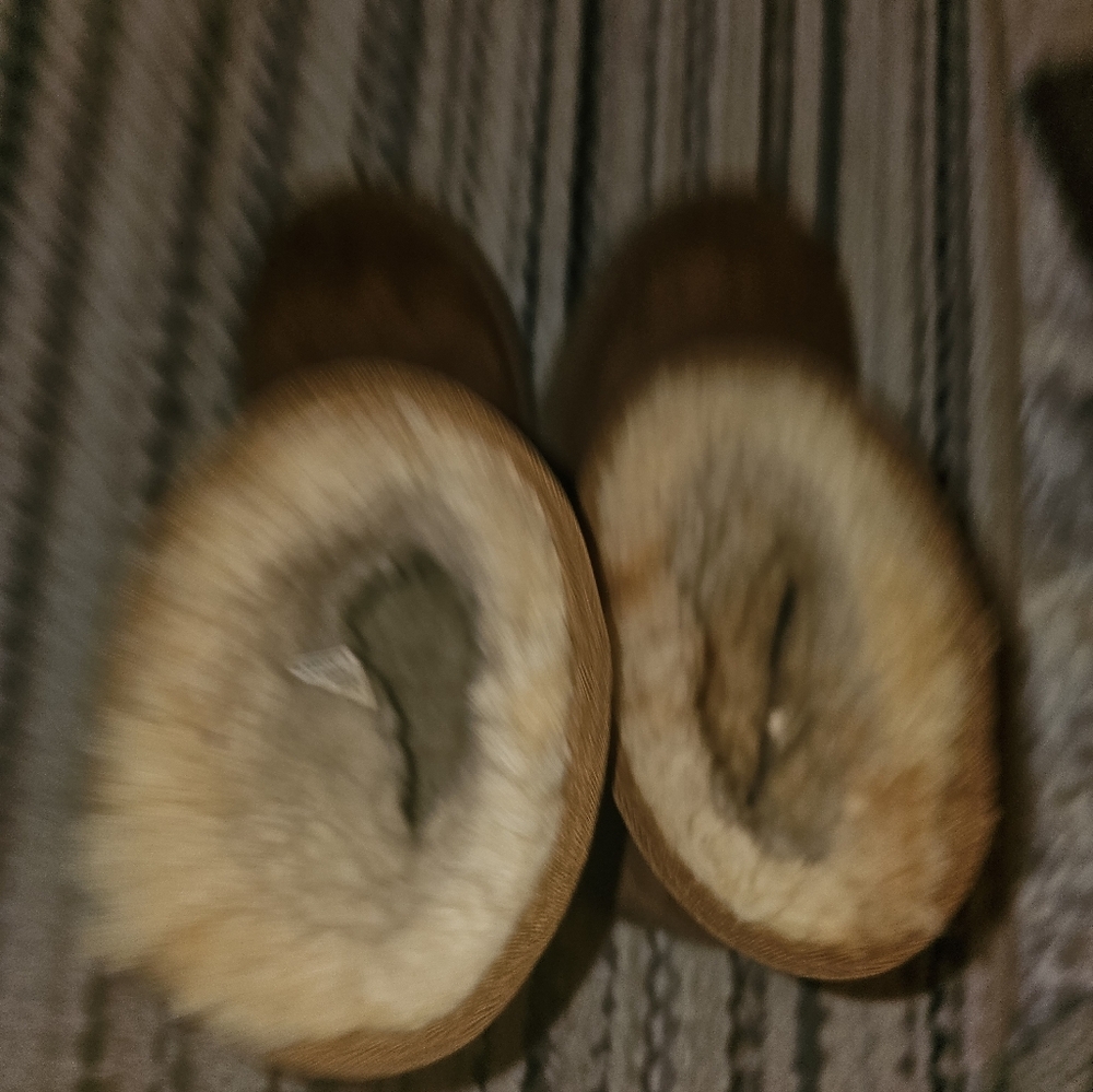 UGG Classic Short Chestnut Leather Shearling Lined Boots 6 PRE-OWNED - Picture 3 of 4